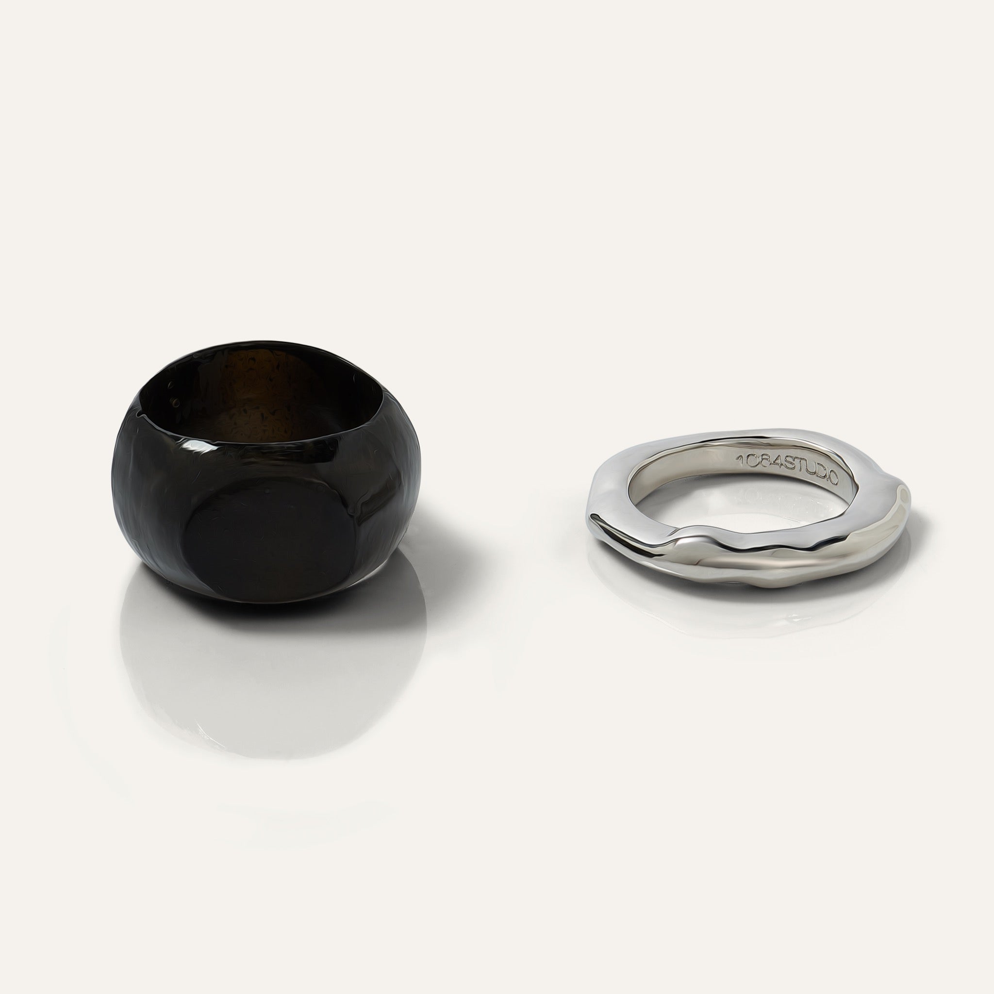 Curvilinear archives 43R