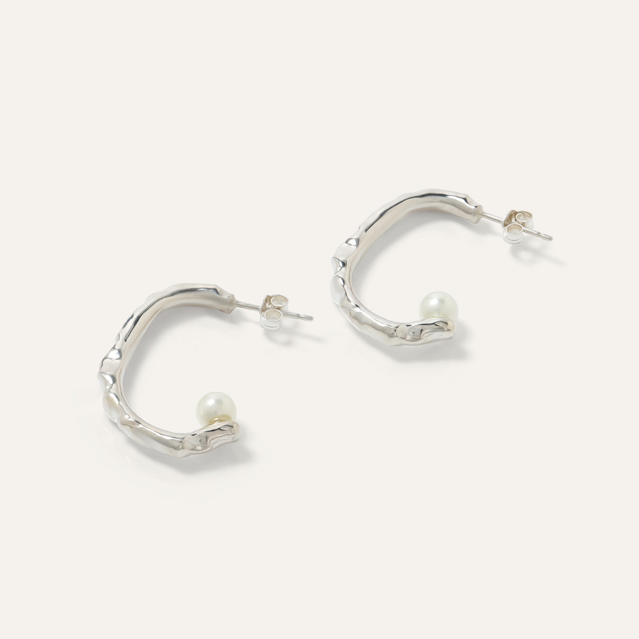 Glossy Touch Earring