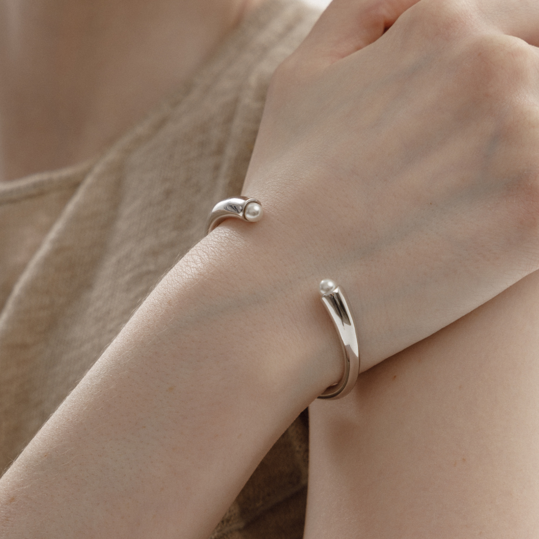 18k White Gold Plated