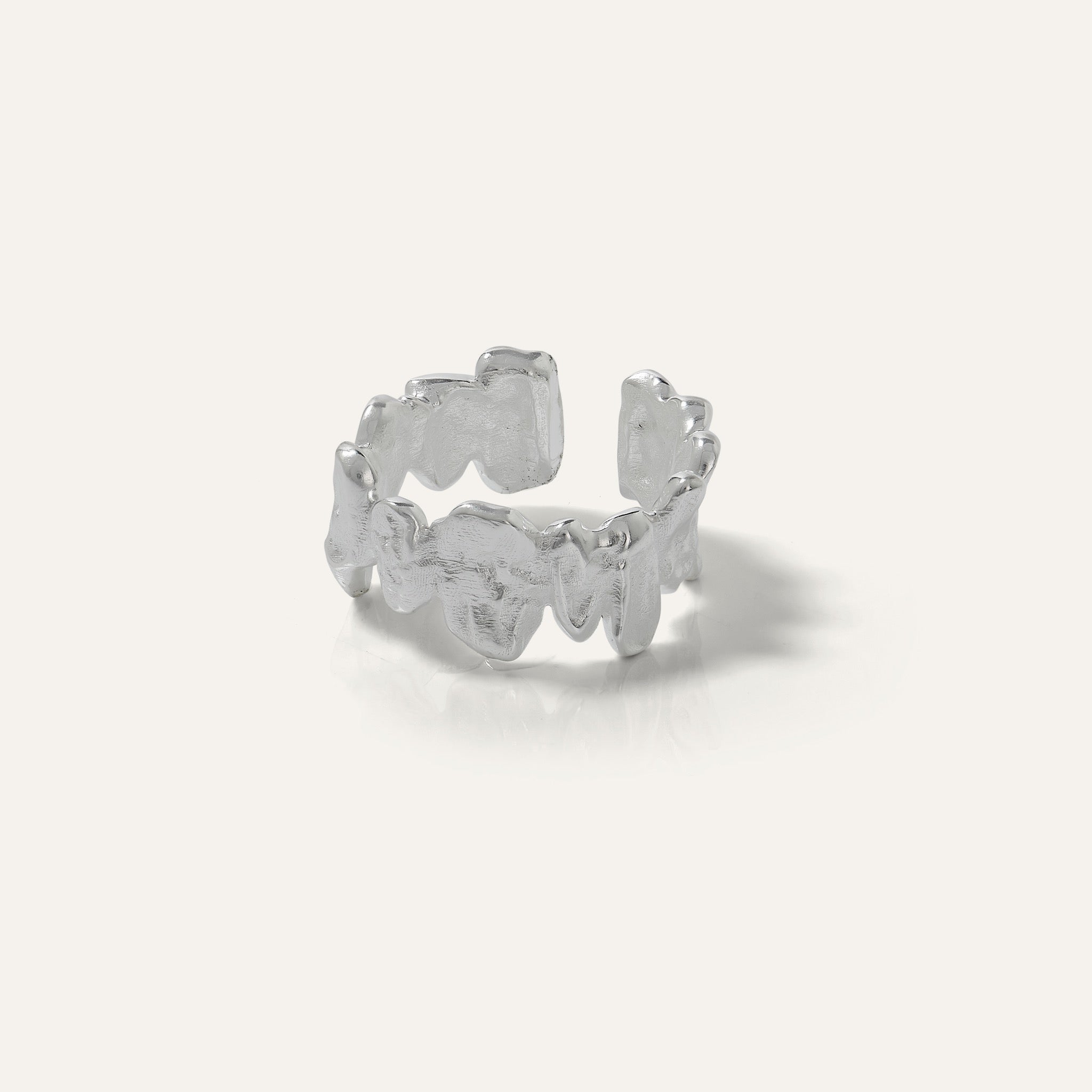 Mizzle Ring in Sterling Silver